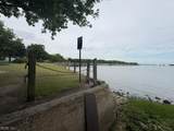 1724 48th St - Photo 12