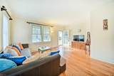 930 Gates Ave - Photo 2