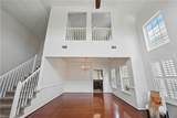 2043 Queens Point Dr - Photo 6