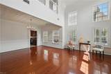2043 Queens Point Dr - Photo 9