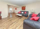 1066 Tall Oak Dr - Photo 4