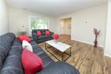 1066 Tall Oak Dr - Photo 5