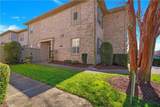 1102 Embassy Ct - Photo 15