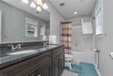 1077 Green St - Photo 14