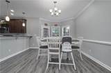1077 Green St - Photo 7