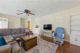 317 Shoreline Dr - Photo 4