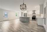 1820 Rockwood Dr - Photo 14