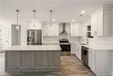 1820 Rockwood Dr - Photo 9