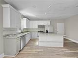 717 29th St - Photo 8