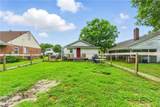 313 Saint James Ave - Photo 17