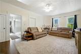644 Douglas Ave - Photo 4