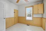 632 Brook Ave - Photo 11