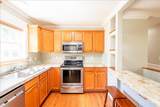 1060 River Rd - Photo 12
