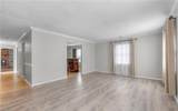 808 Sussex Ct - Photo 14