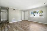 1210 Clarence St - Photo 5