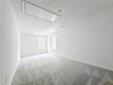 1541 Waltham Ln - Photo 6