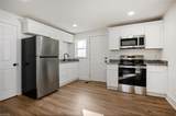 1111 Charleston St - Photo 7