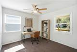 3011 Southport Ave - Photo 27