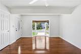 3011 Southport Ave - Photo 9