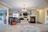 3005 Winterberry Ln - Photo 10