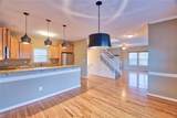 625 13th St - Photo 2