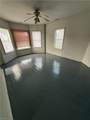 309 26th St - Photo 3