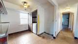 733 Spruce Ave - Photo 11