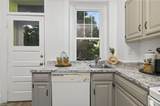 1323 Colonial Ave - Photo 11