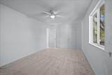 901 Holder Ct - Photo 30