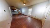 2956 Lens Ave - Photo 3