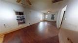 2956 Lens Ave - Photo 4