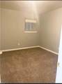 633 42nd St - Photo 10
