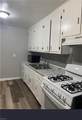633 42nd St - Photo 4
