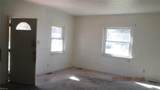 570 Garren Ave - Photo 3