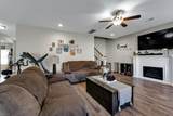 1813 Laguard Dr - Photo 13
