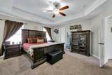 1813 Laguard Dr - Photo 17