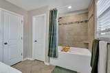 1813 Laguard Dr - Photo 20
