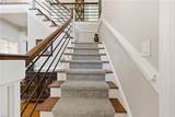 1130 Kingsbury Dr - Photo 18