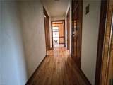 1425 Round Hill Dr - Photo 20