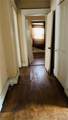 835 42nd St - Photo 25