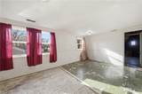 1319 Tallwood St - Photo 45