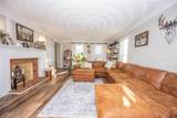 3212 Douglas Rd - Photo 9