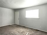 1625 Pembroke Ave - Photo 4