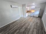 852 Little Bay Ave - Photo 2