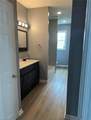 922 Holladay St - Photo 15
