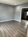 922 Holladay St - Photo 18