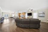 1021 Joyce St - Photo 7