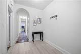 1015 Colonial Ave - Photo 4