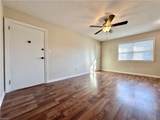 909 Leisure Sq - Photo 9