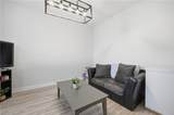 27 Berkley Dr - Photo 10